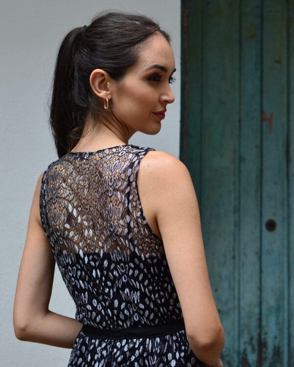 Vestido Alexandra Sem Mangas Cinza