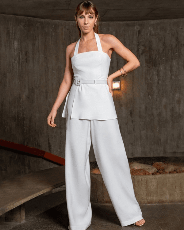 MACACÃO FIVELA PEPLUM OFF